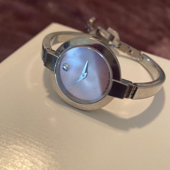 MOVADO WOMENS WATCH - Picture 2 of 4